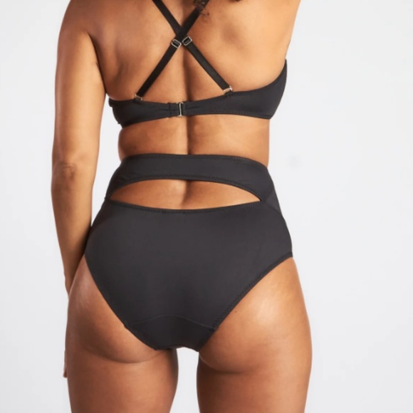 Malia Mills two-piece bikini set - Picture 8 of 12